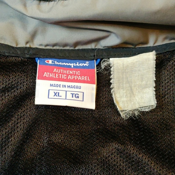 🎉Host Pick🎉 GUC men's windbreaker with hood - Picture 8 of 8